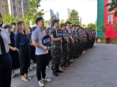 昌禾商學(xué)院丨8·15業(yè)績沖刺大會，凝心聚力，再創(chuàng)奇跡！